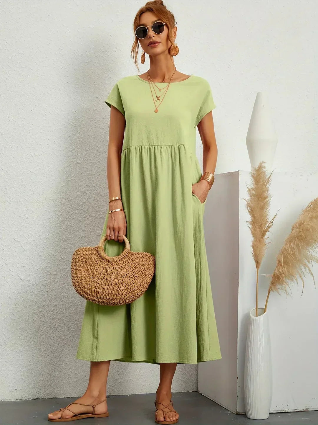 Ilse | Midi jurk in tijdloze vloeibare elegantie