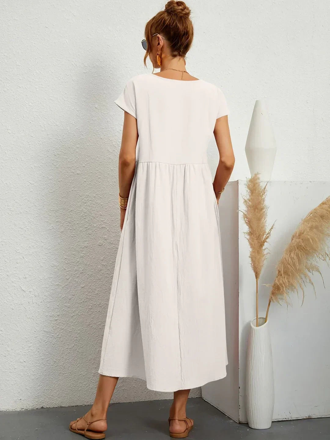 Ilse | Midi jurk in tijdloze vloeibare elegantie