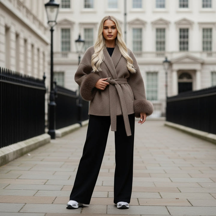 Fleur | Luxe Wikkeljas met Tailleriem | Flatterend & Chic