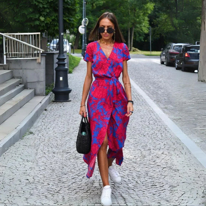 Julia | Elegante Jurk met V-hals en Elegante Snit